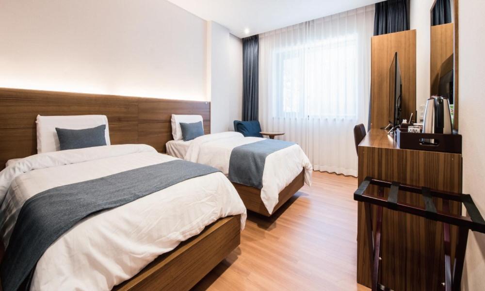 Silla Boutique Hotel Premium Gyeongju Room photo