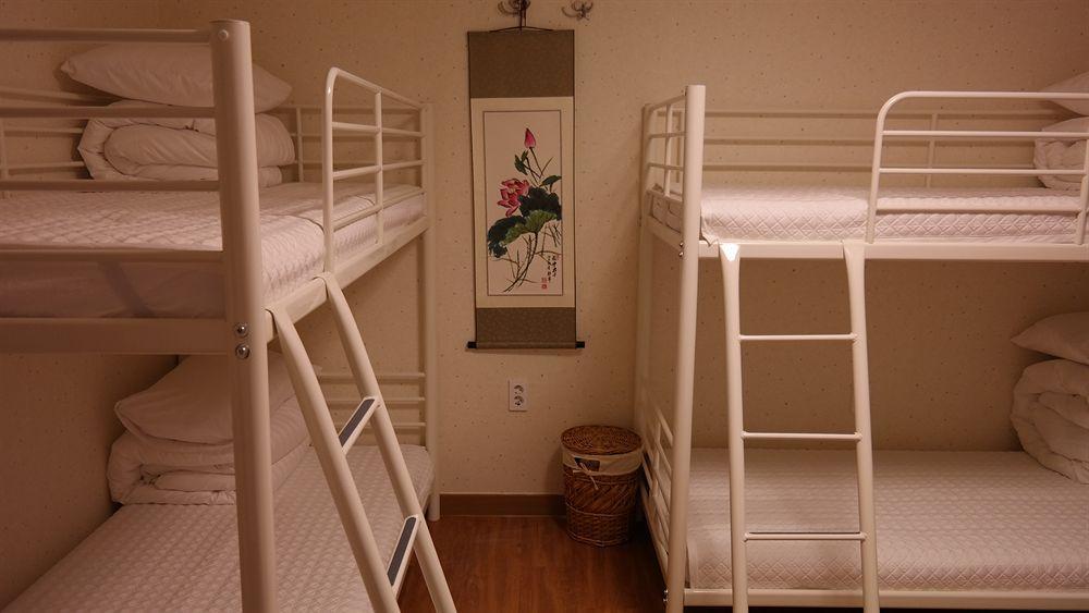 Silla Boutique Hotel Premium Gyeongju Exterior photo