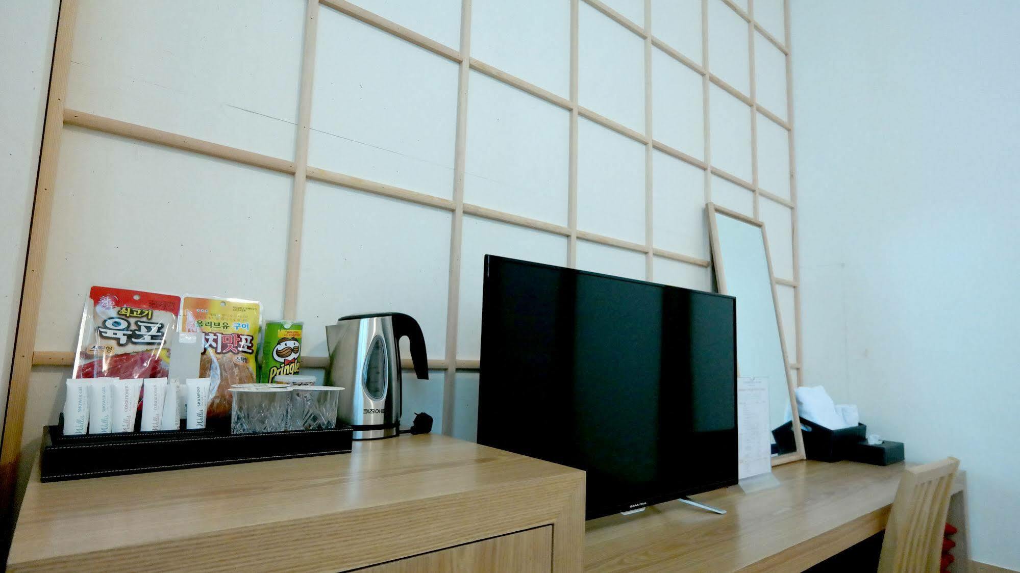 Silla Boutique Hotel Premium Gyeongju Exterior photo