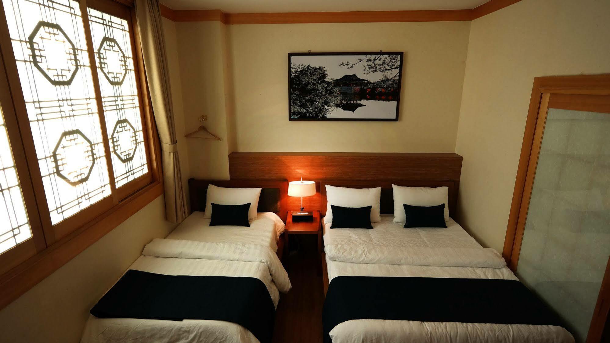 Silla Boutique Hotel Premium Gyeongju Exterior photo