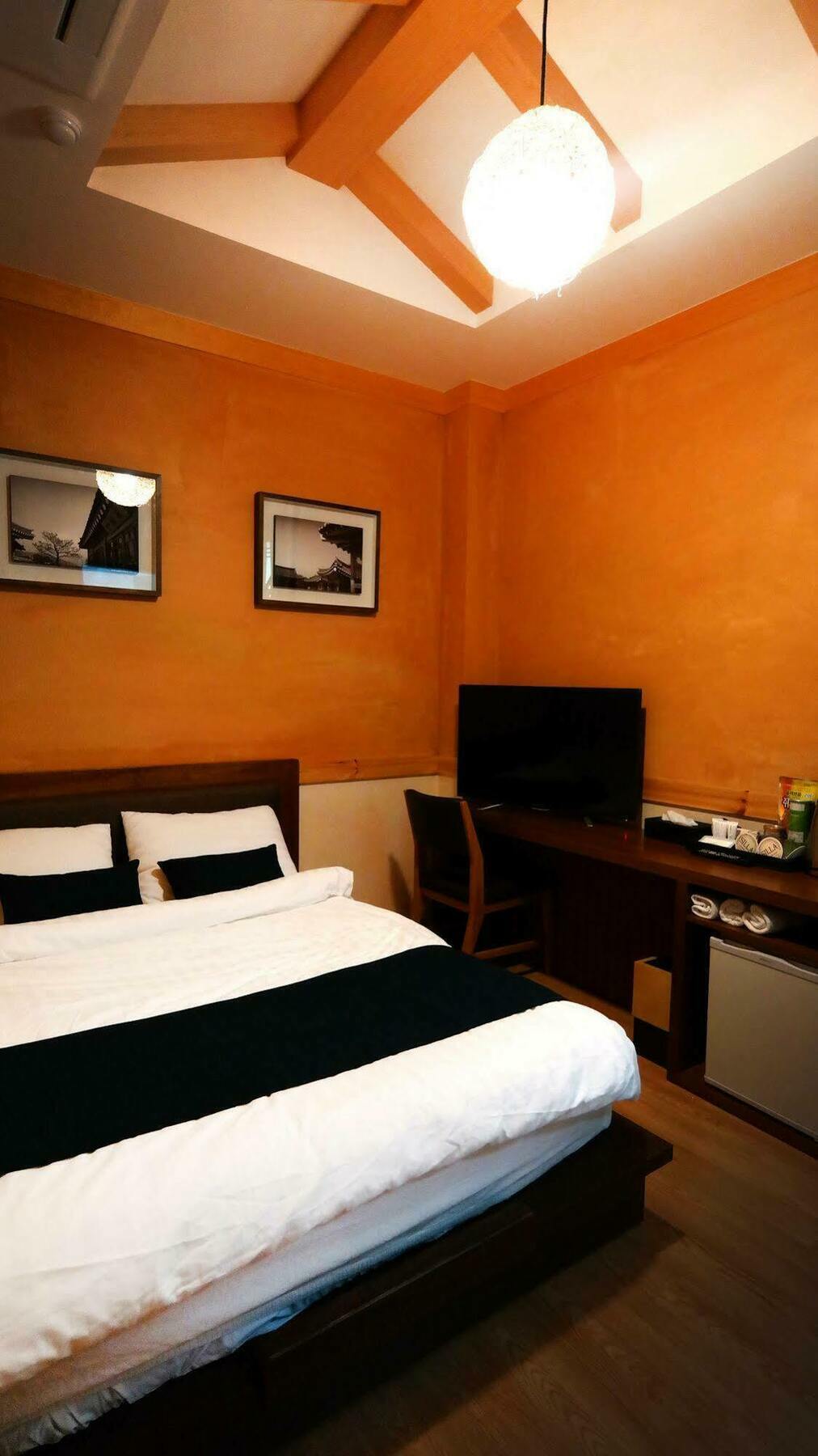 Silla Boutique Hotel Premium Gyeongju Exterior photo