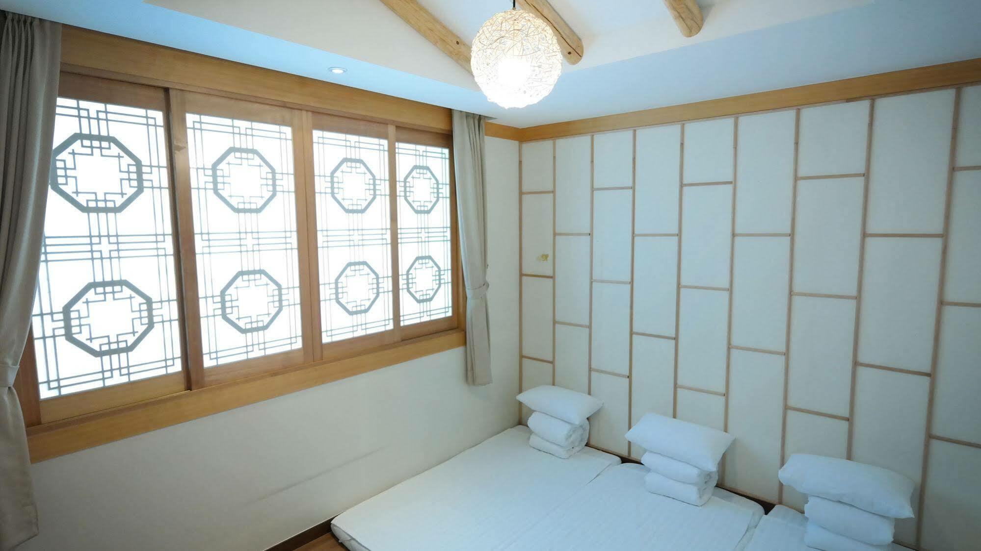 Silla Boutique Hotel Premium Gyeongju Exterior photo