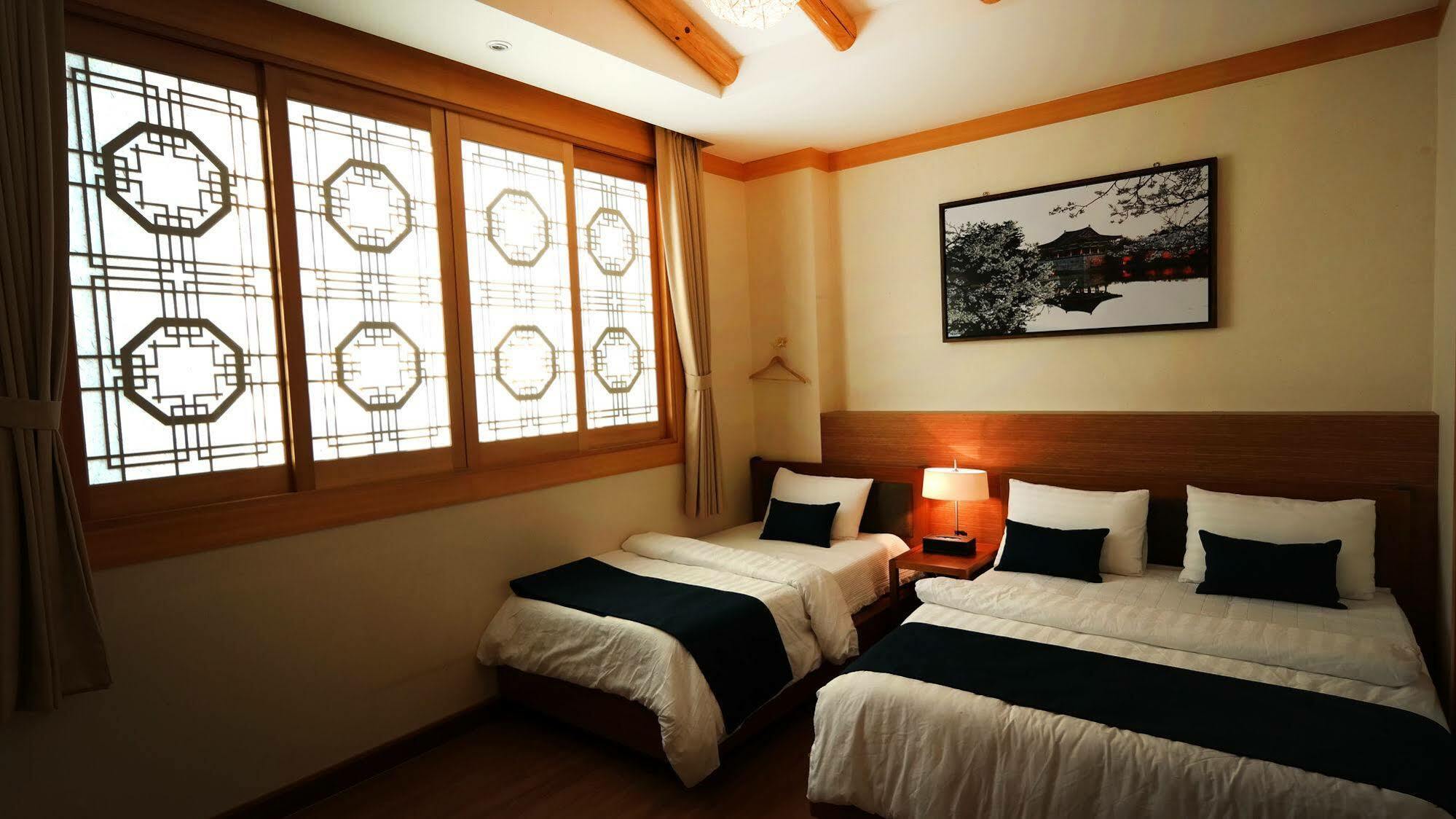 Silla Boutique Hotel Premium Gyeongju Exterior photo