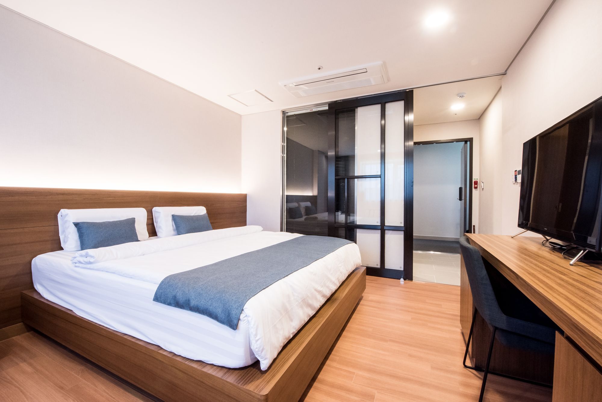 Silla Boutique Hotel Premium Gyeongju Exterior photo